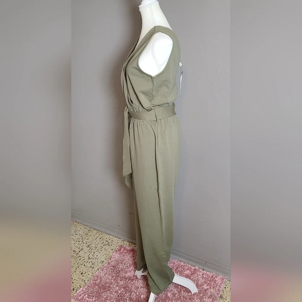 The Drop Elegant Caralynmirand Sleeveless Belted M Olive Green  Jumpsuit NWT - Picture 4 of 13